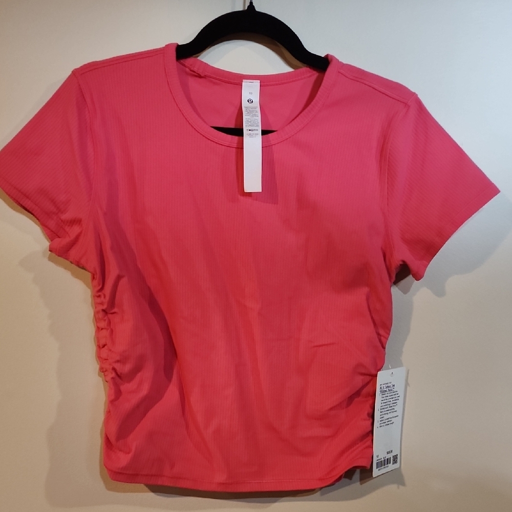lululemon athletica Coral Short Sleeve Tee